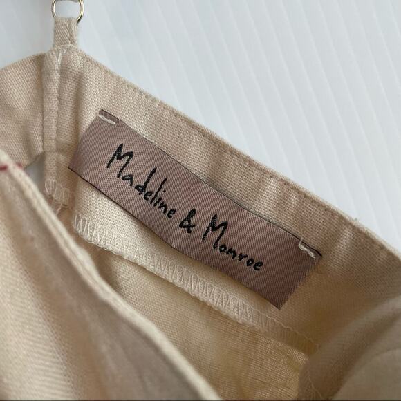 Madeline& Monroe button front casual dress cross cross strappy back Medium cream - Picture 6 of 7